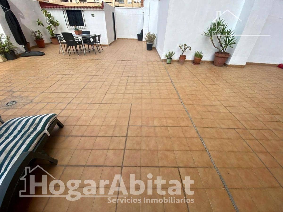 Piso de 3 habitaciones en València ciudad en venta con garaje - 530.000 € (Ref: 9881985)