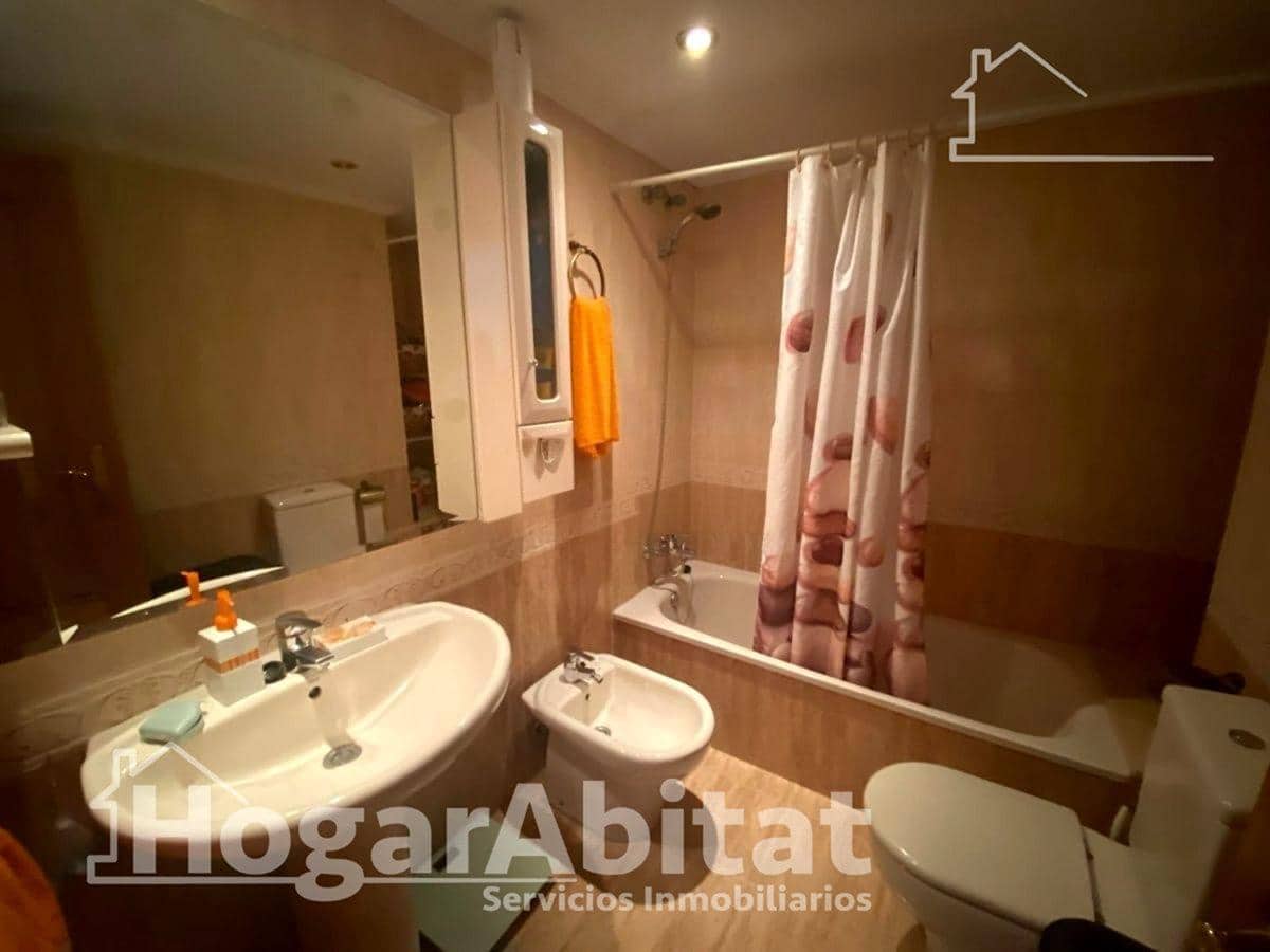 Piso de 3 habitaciones en València ciudad en venta con garaje - 530.000 € (Ref: 9881985)