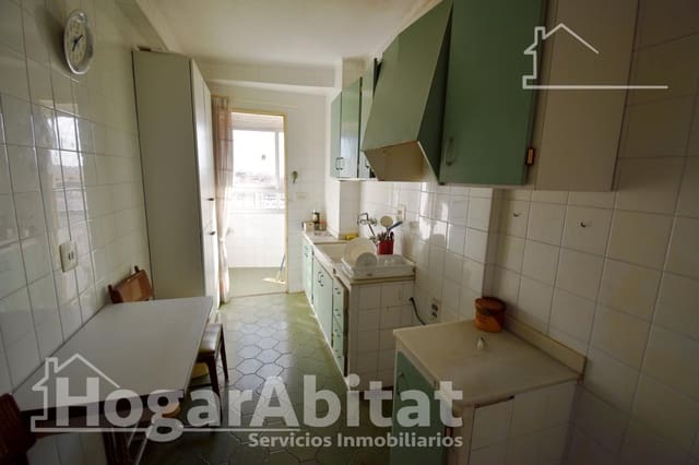 3 chambre Appartement à vendre à Castelló de la Plana - 129 000 € (Ref: 9881986)