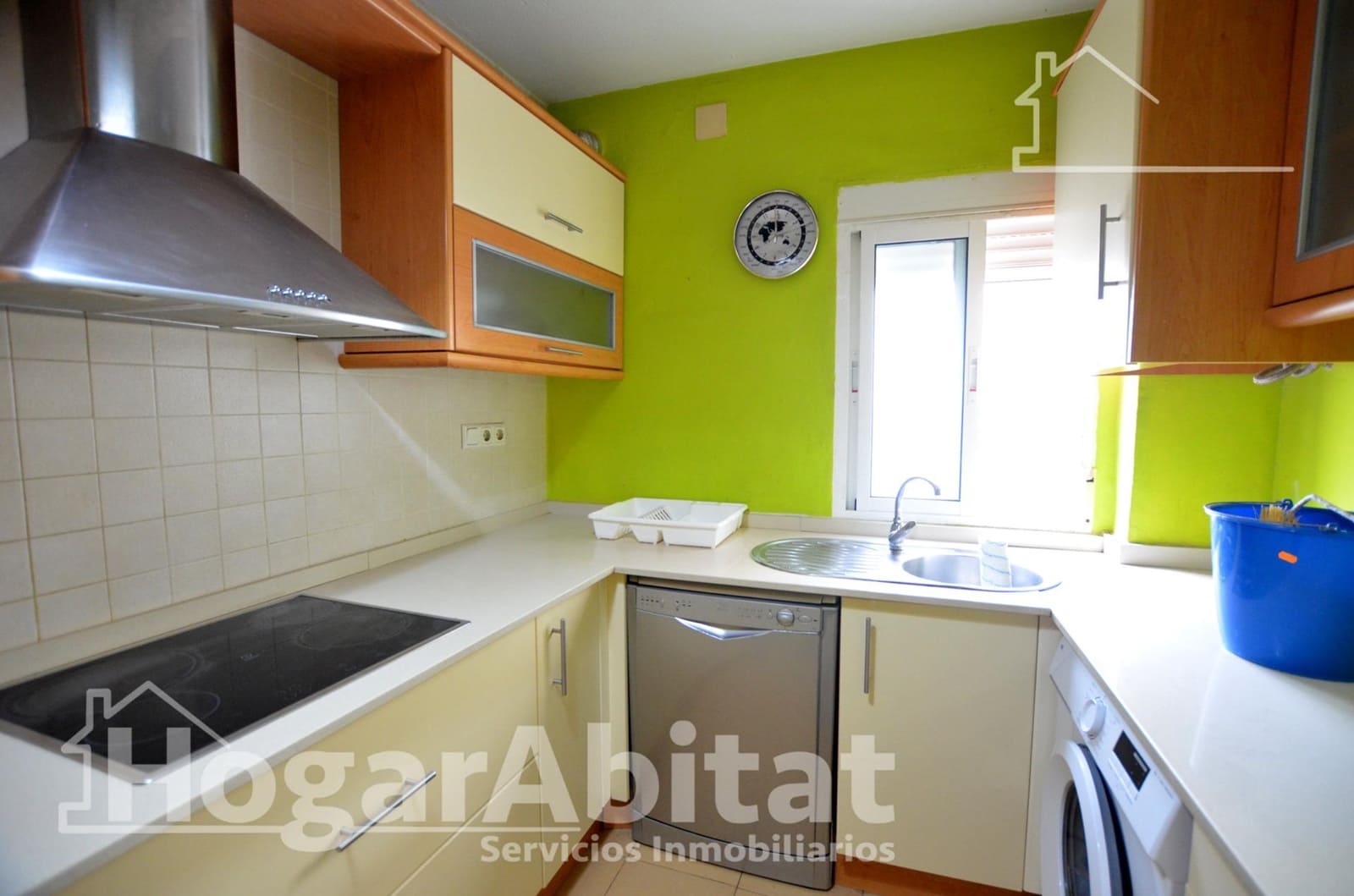 2 chambre Appartement à vendre à Alicante ville - 129 000 € (Ref: 9884875)