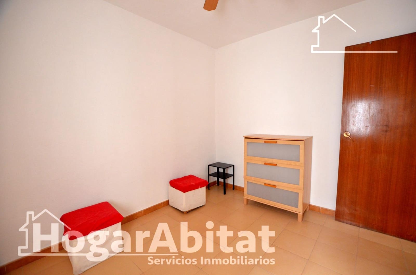2 chambre Appartement à vendre à Alicante ville - 129 000 € (Ref: 9884875)