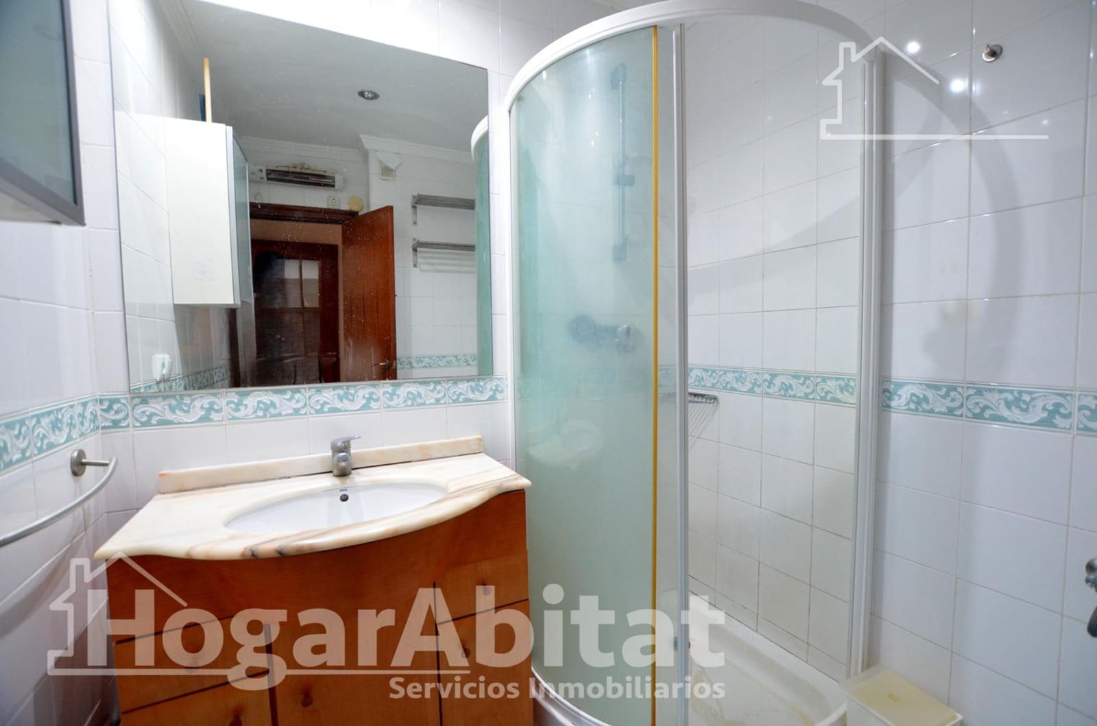 2 chambre Appartement à vendre à Alicante ville - 129 000 € (Ref: 9884875)