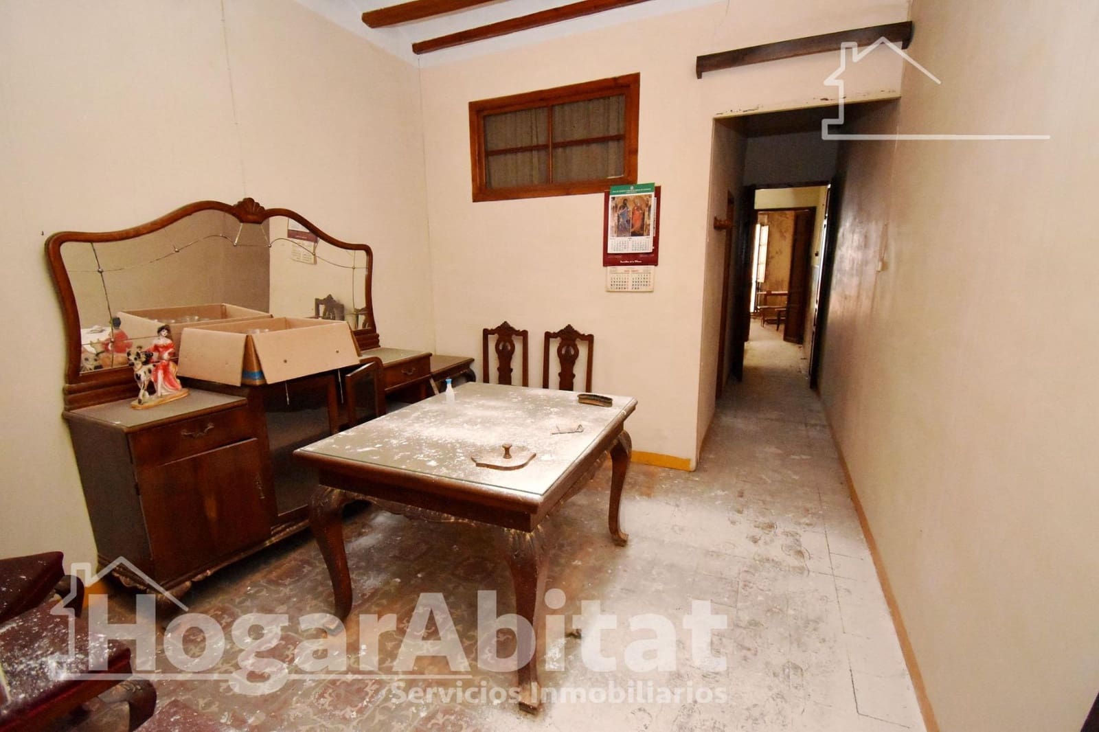 7 bedroom Townhouse for sale in Castello de la Plana - € 150,000 (Ref: 9884891)