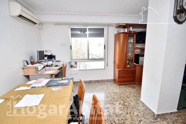 8 sypialnia Apartament na sprzedaż w Burriana / Borriana - 380 000 € (Ref: 9889455)