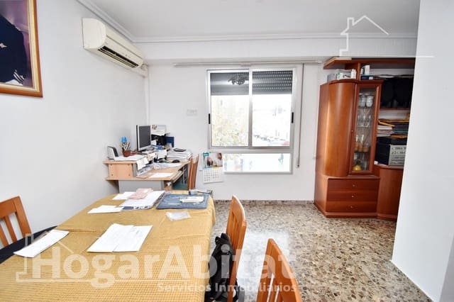 8 sypialnia Apartament na sprzedaż w Burriana / Borriana - 380 000 € (Ref: 9889455)