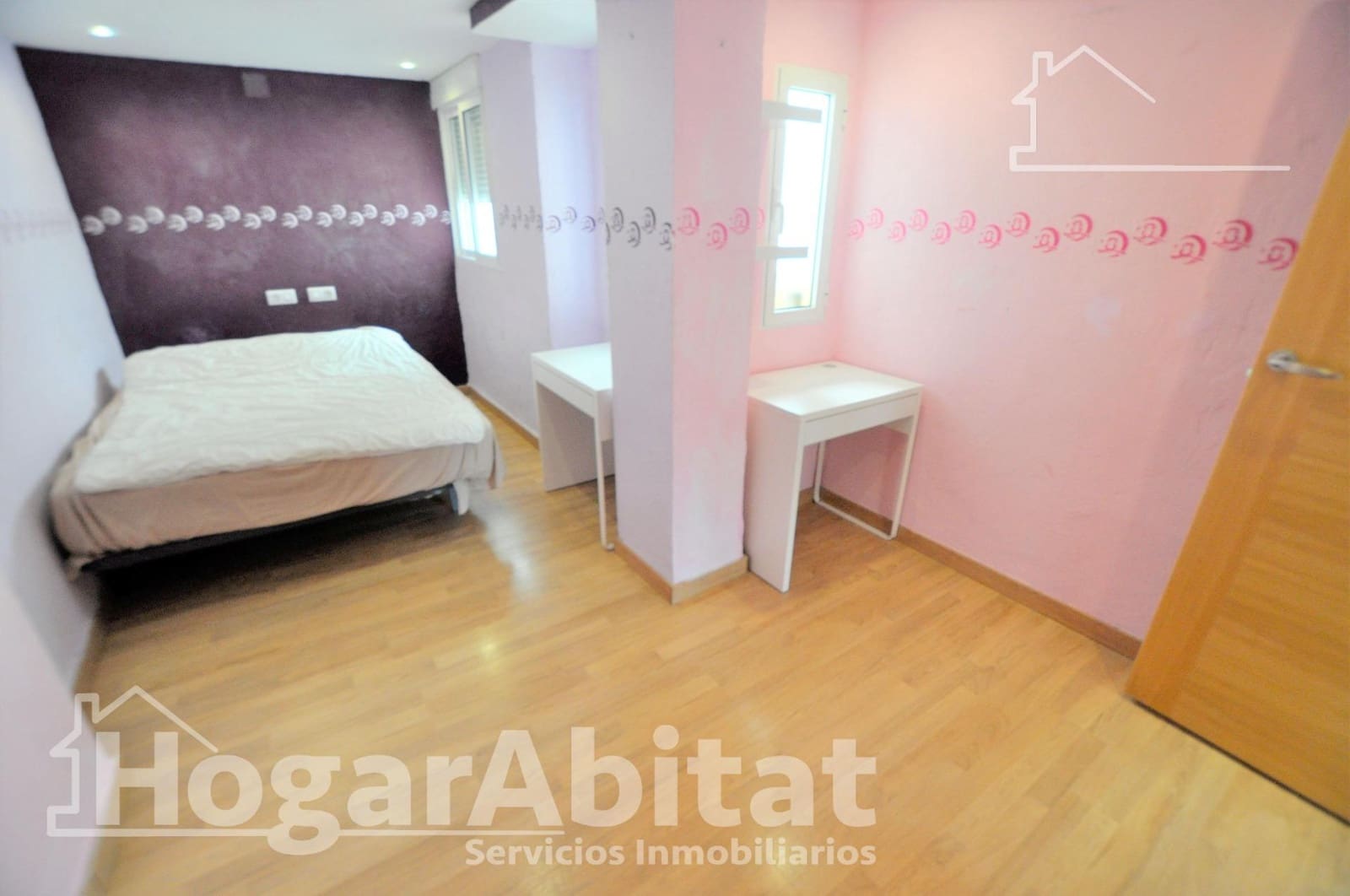 Piso de 2 habitaciones en València ciudad en venta - 215.000 € (Ref: 9890422)