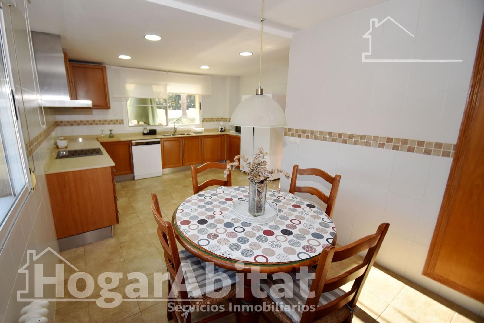 5 Zimmer Villa zu verkaufen in Borriol mit Pool Garage - 380.000 € (Ref: 9890425)