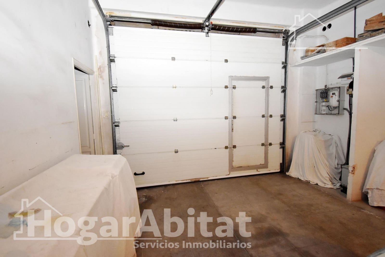 6 bedroom Semi-detached Villa for sale in Burriana / Borriana with garage - € 300,000 (Ref: 9890429)
