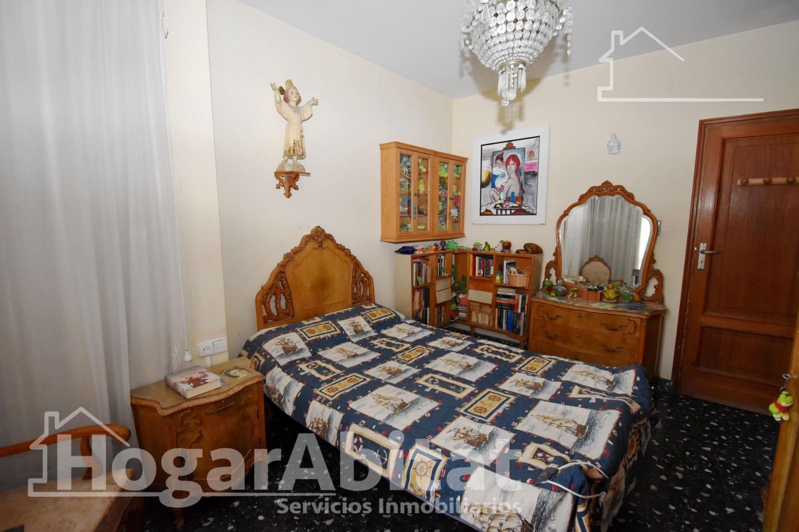 6 bedroom Semi-detached Villa for sale in Burriana / Borriana with garage - € 300,000 (Ref: 9890429)