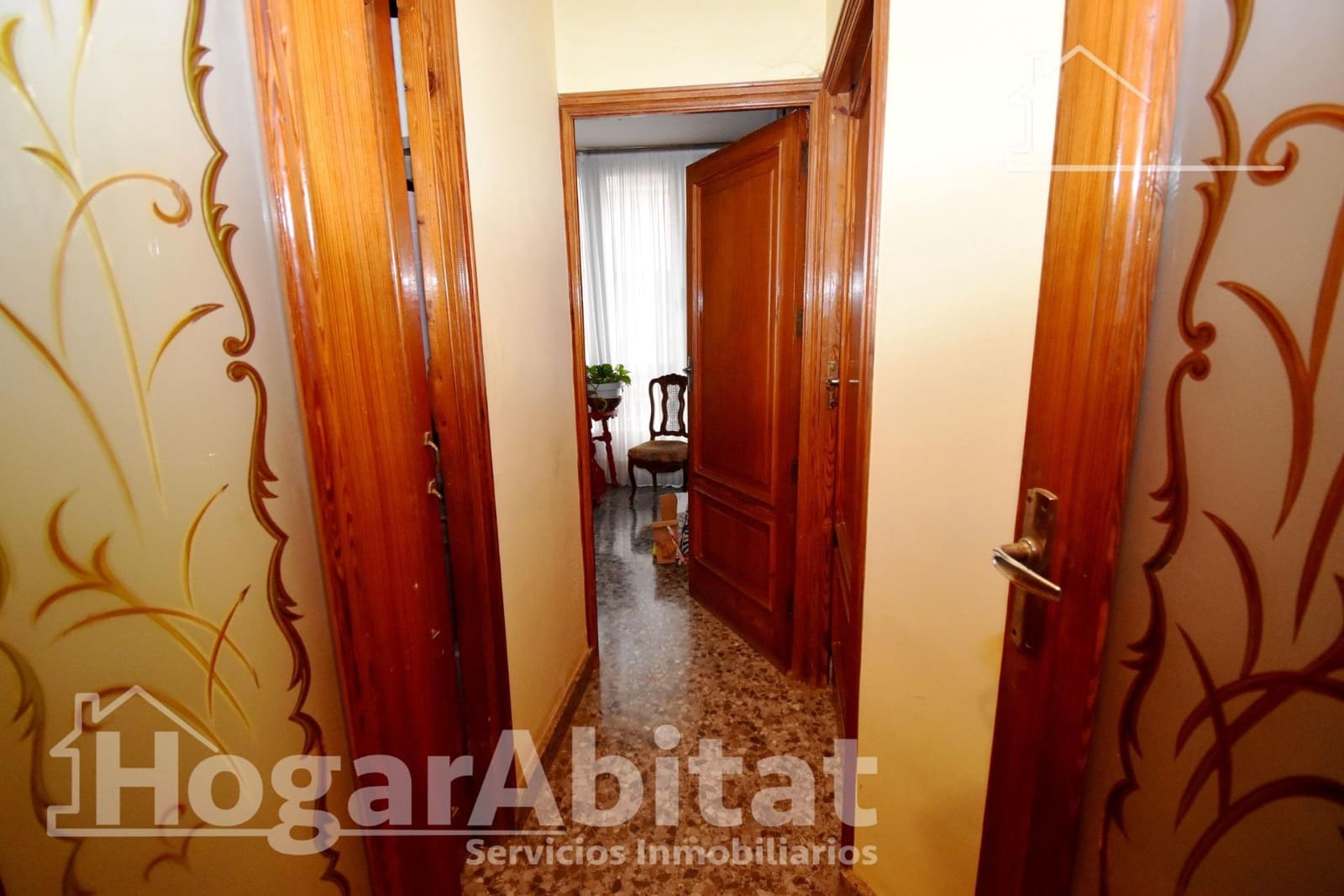 6 bedroom Semi-detached Villa for sale in Burriana / Borriana with garage - € 300,000 (Ref: 9890429)