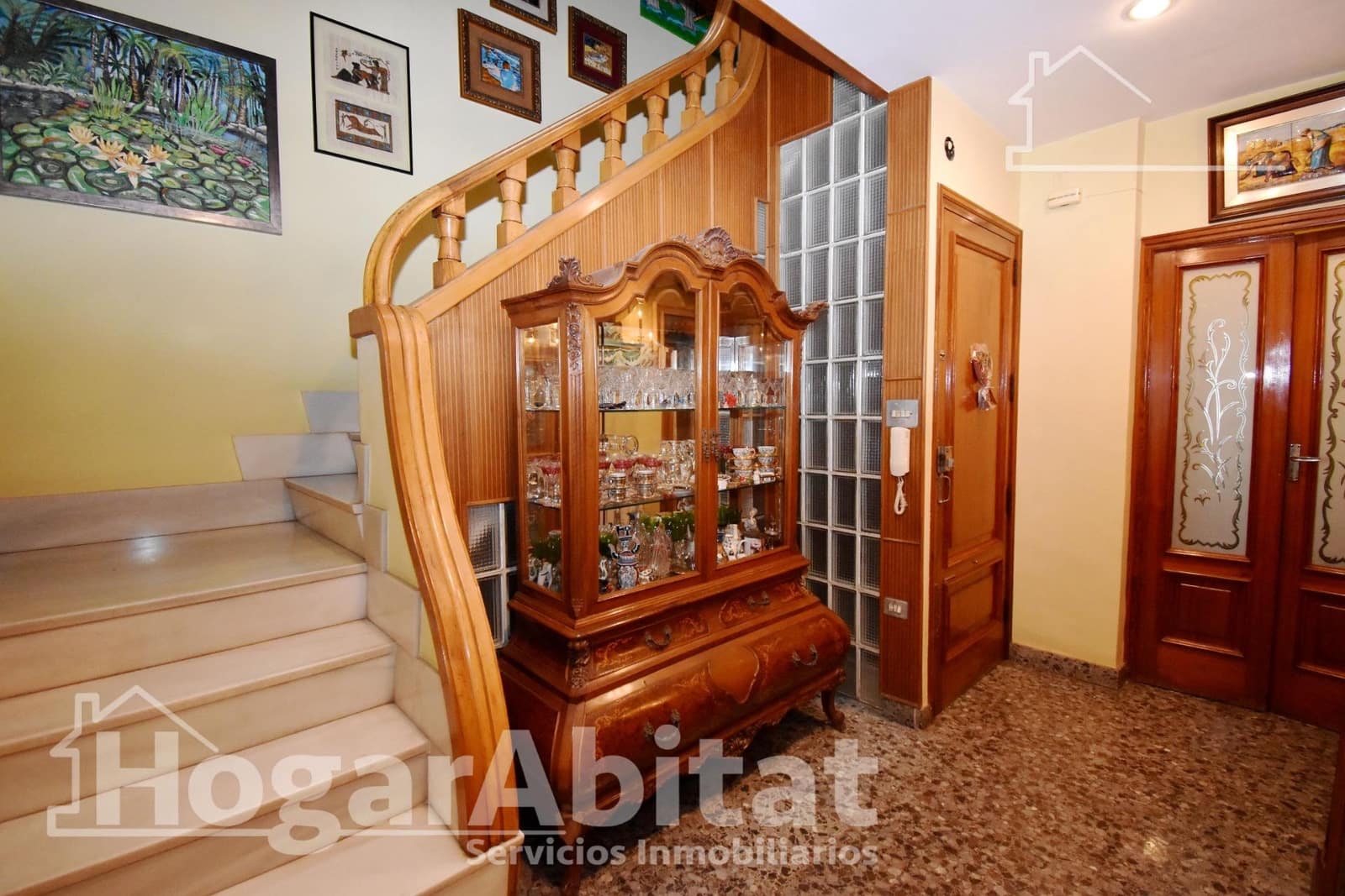 6 bedroom Semi-detached Villa for sale in Burriana / Borriana with garage - € 300,000 (Ref: 9890429)