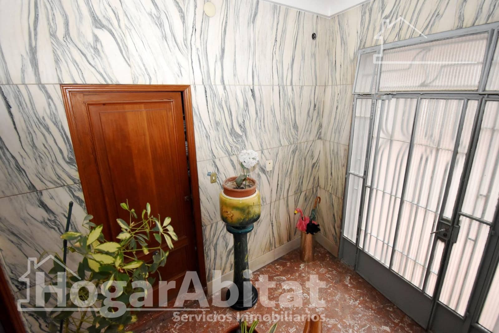 6 bedroom Semi-detached Villa for sale in Burriana / Borriana with garage - € 300,000 (Ref: 9890429)