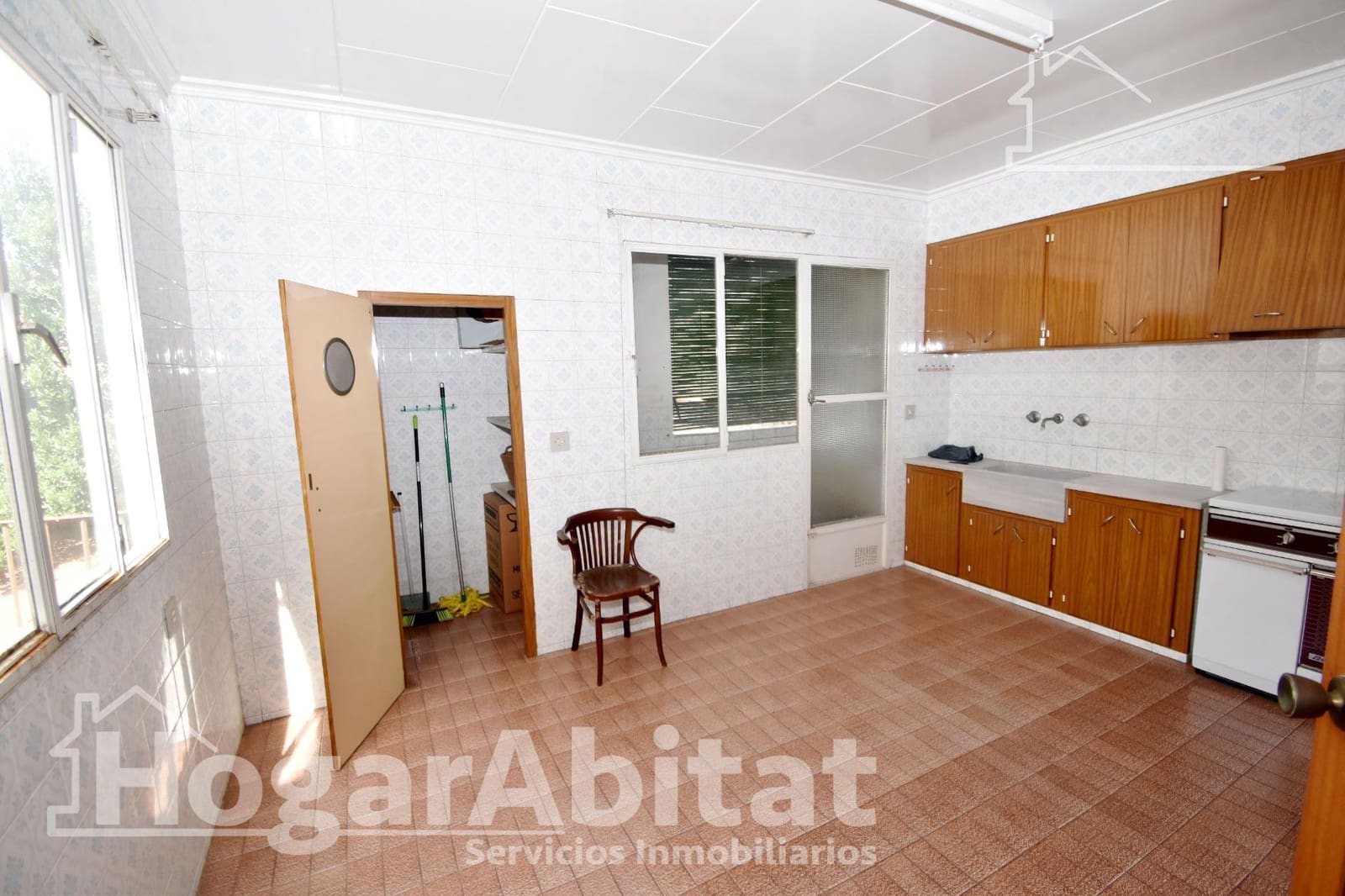 6 Zimmer Haus zu verkaufen in Algemesi - 240.000 € (Ref: 9890454)