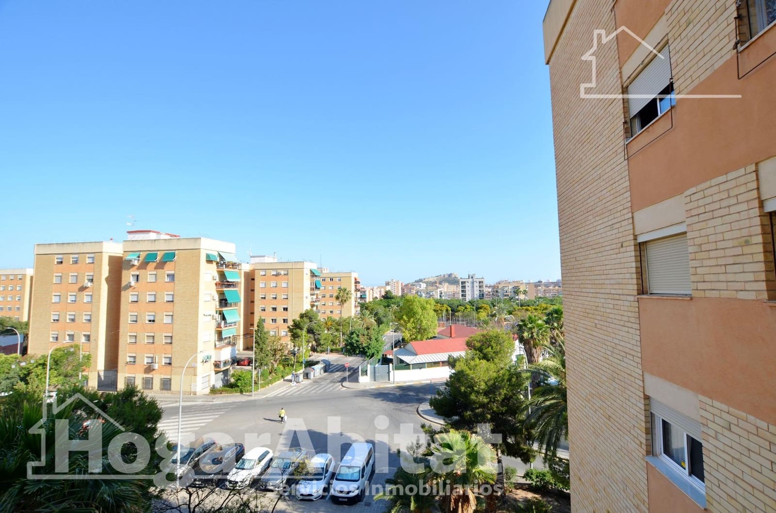 Piso de 3 habitaciones en Alicante / Alacant ciudad en venta - 156.000 € (Ref: 9892422)