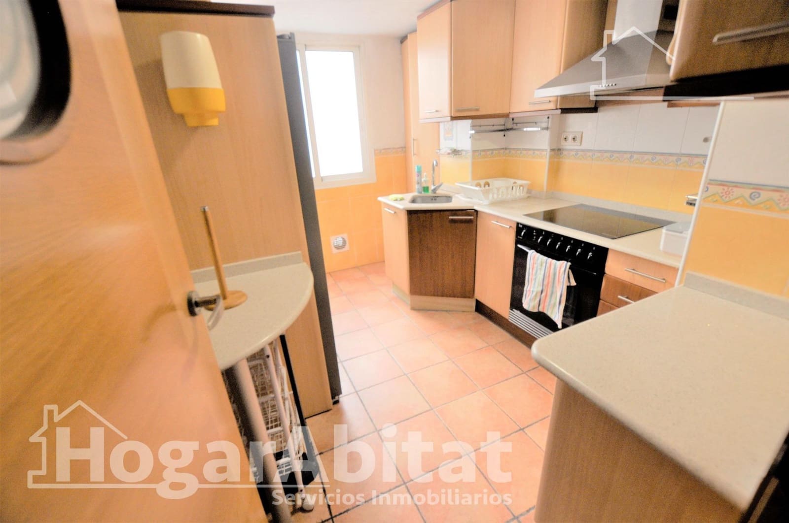 2 bedroom Flat for sale in Valencia city - € 215,000 (Ref: 9892425)