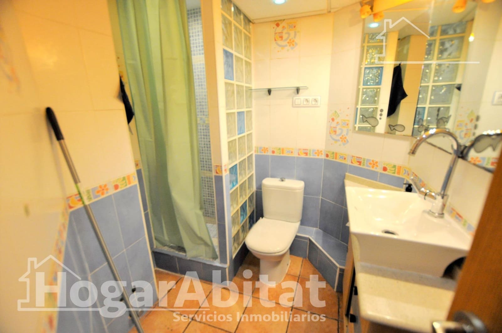 2 bedroom Flat for sale in Valencia city - € 215,000 (Ref: 9892425)