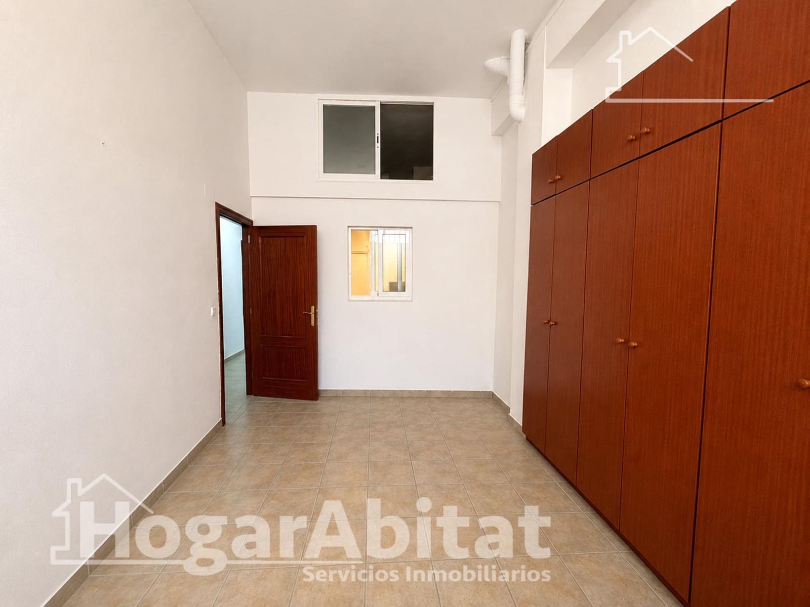Piso de 2 habitaciones en Benicull en venta con garaje - 100.000 € (Ref: 9892428)