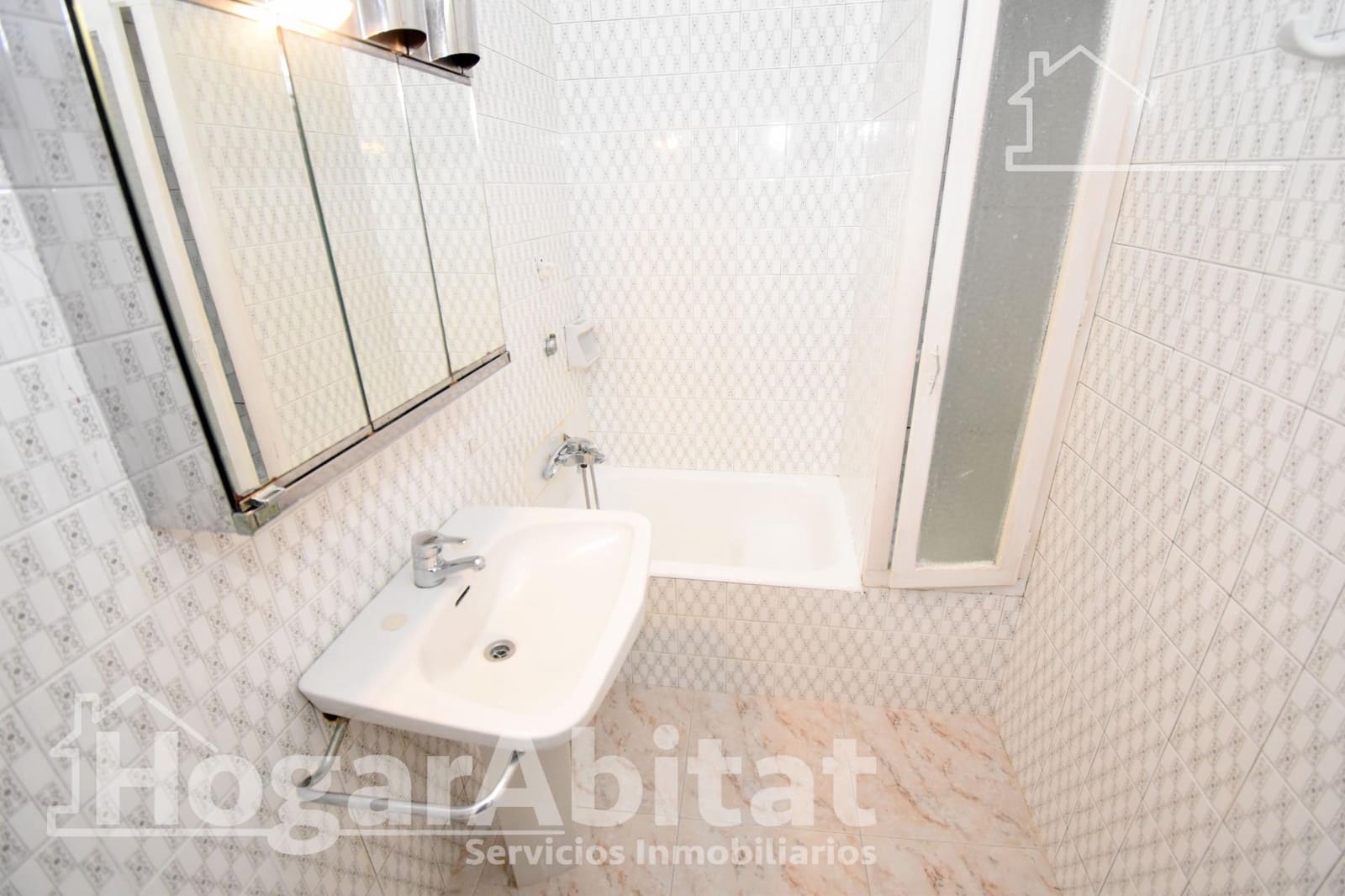 4 makuuhuone Asunto myytävänä paikassa Nules - 114 500 € (Ref: 9892431)