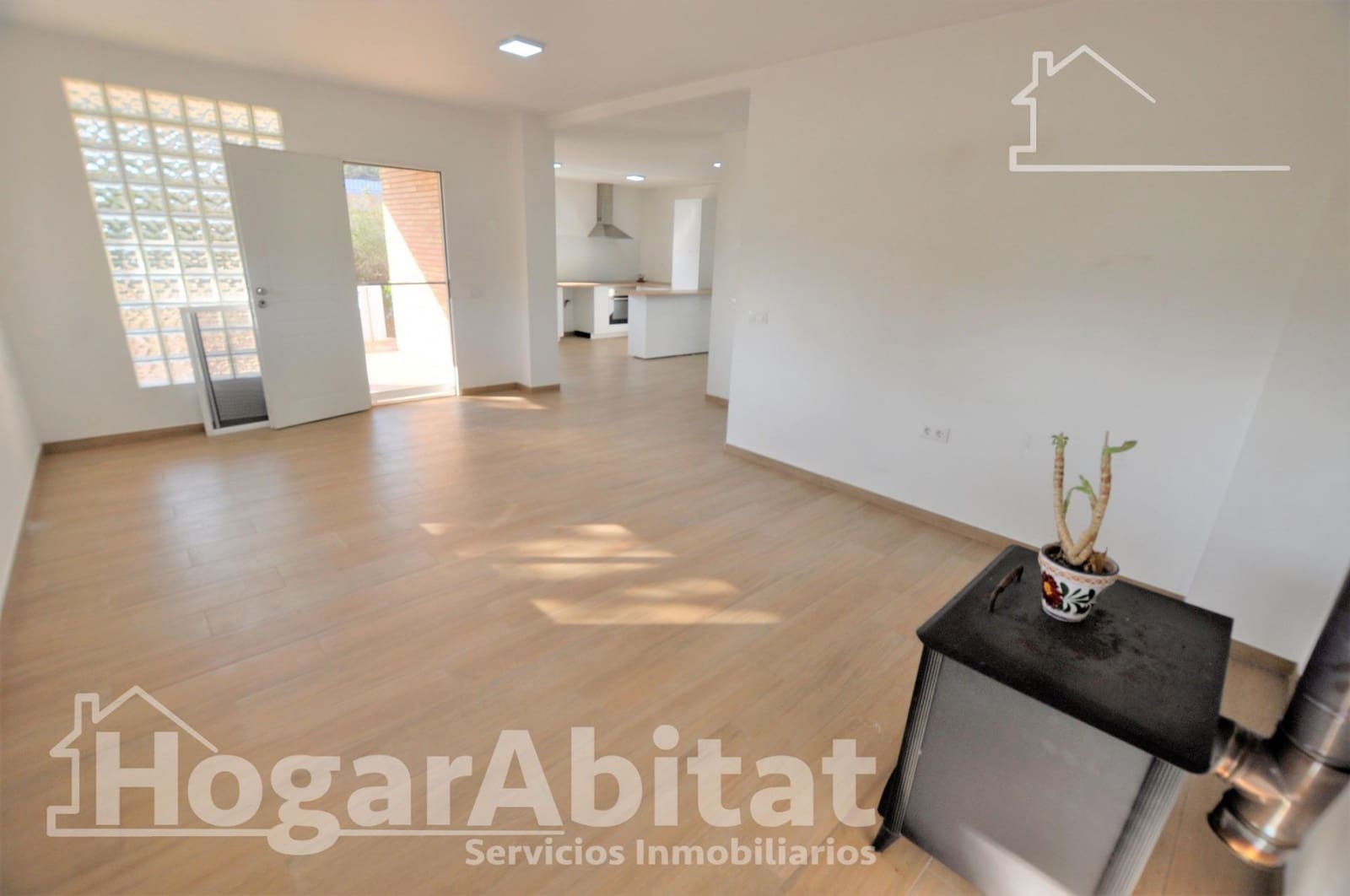 Chalet de 3 habitaciones en Náquera en venta con piscina garaje - 480.000 € (Ref: 9893928)