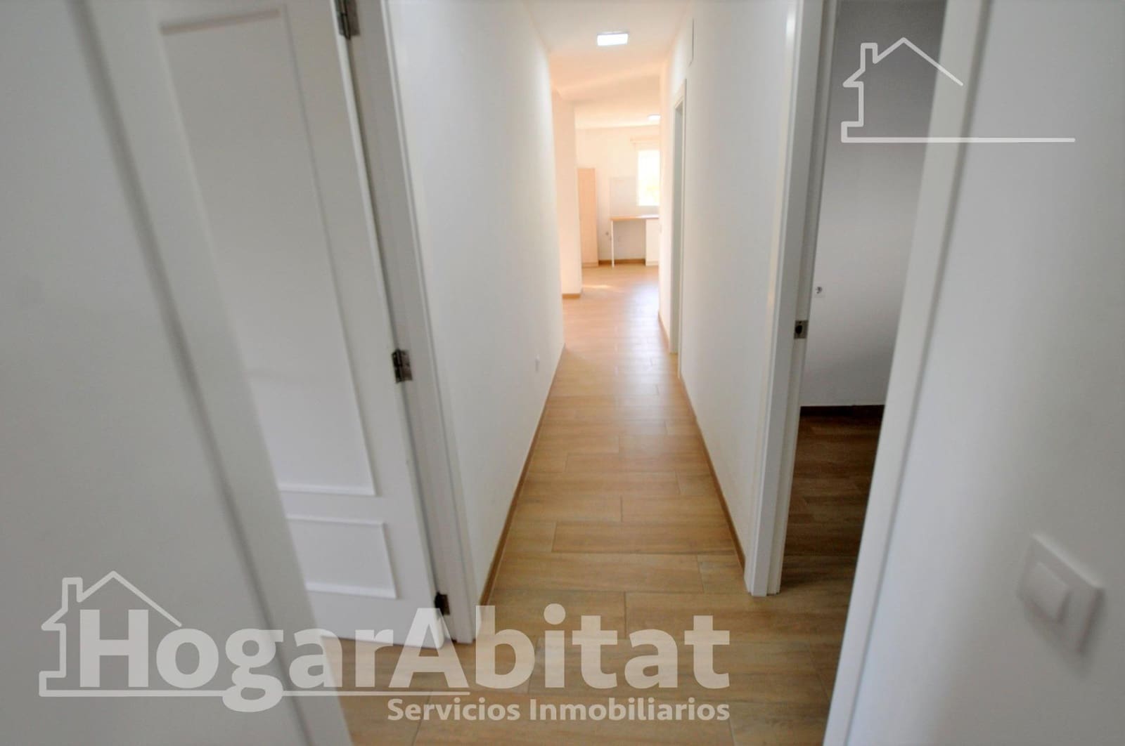 Chalet de 3 habitaciones en Náquera en venta con piscina garaje - 480.000 € (Ref: 9893928)
