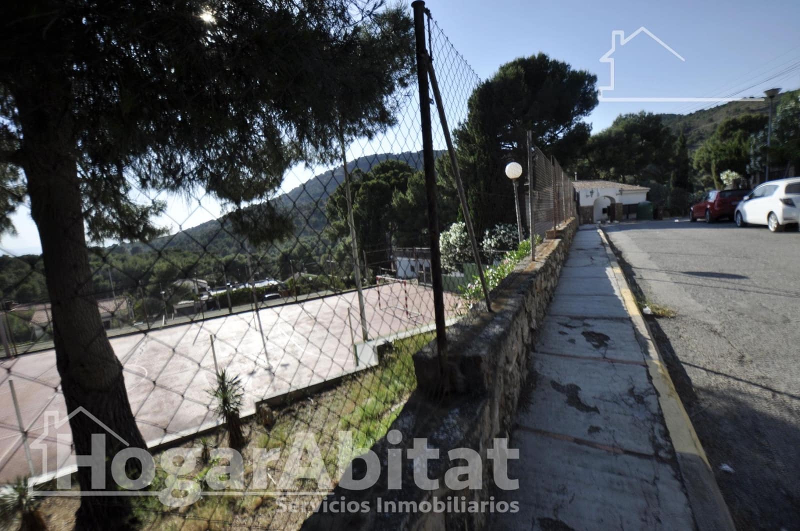 Chalet de 3 habitaciones en Náquera en venta con piscina garaje - 480.000 € (Ref: 9893928)