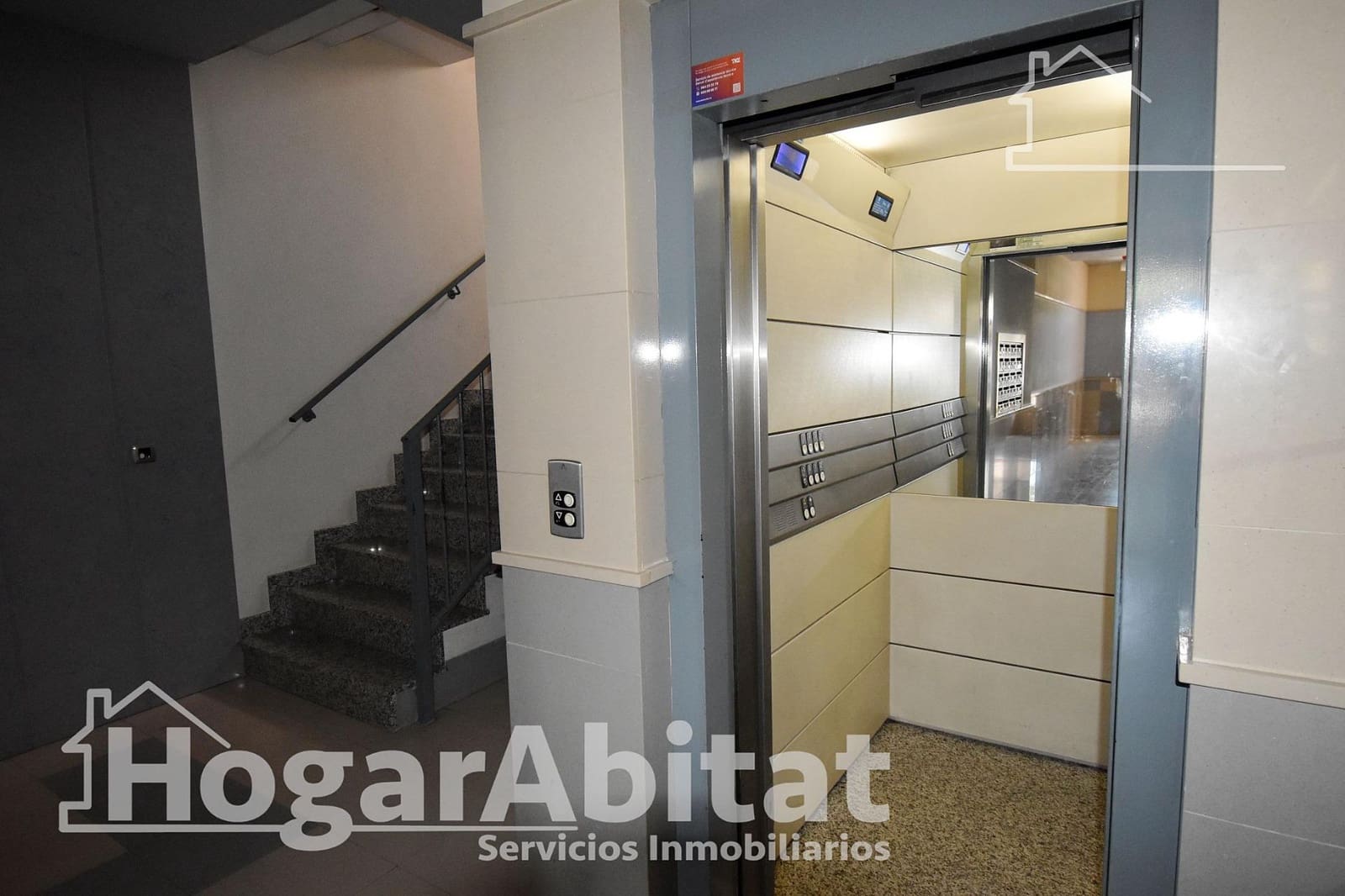 3 bedroom Penthouse for sale in Burriana / Borriana with garage - € 220,000 (Ref: 9893932)