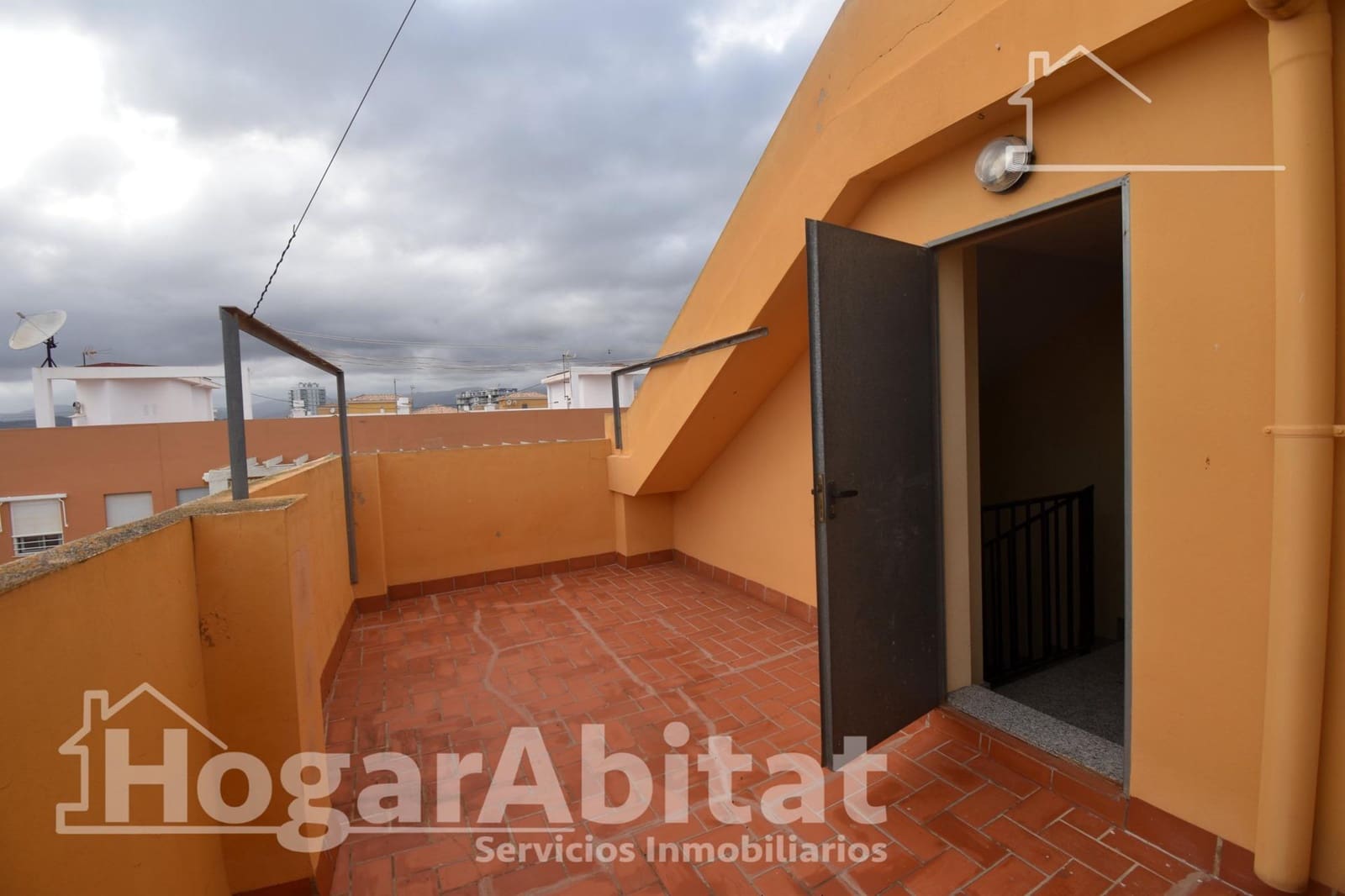 2 bedroom Penthouse for sale in Moncofa with garage - € 170,000 (Ref: 9893933)