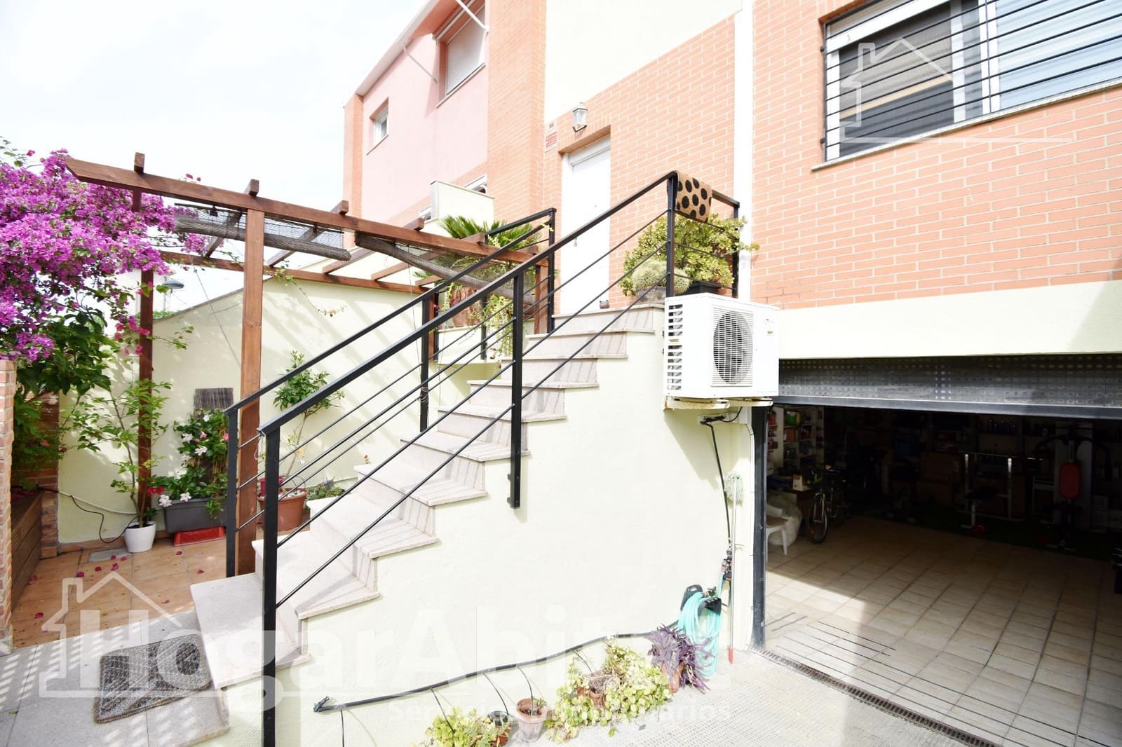 3 bedroom Terraced Villa for sale in Almoines with pool garage - € 275,000 (Ref: 9896373)