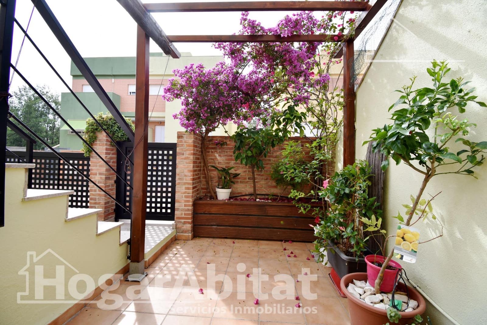 3 bedroom Terraced Villa for sale in Almoines with pool garage - € 275,000 (Ref: 9896373)