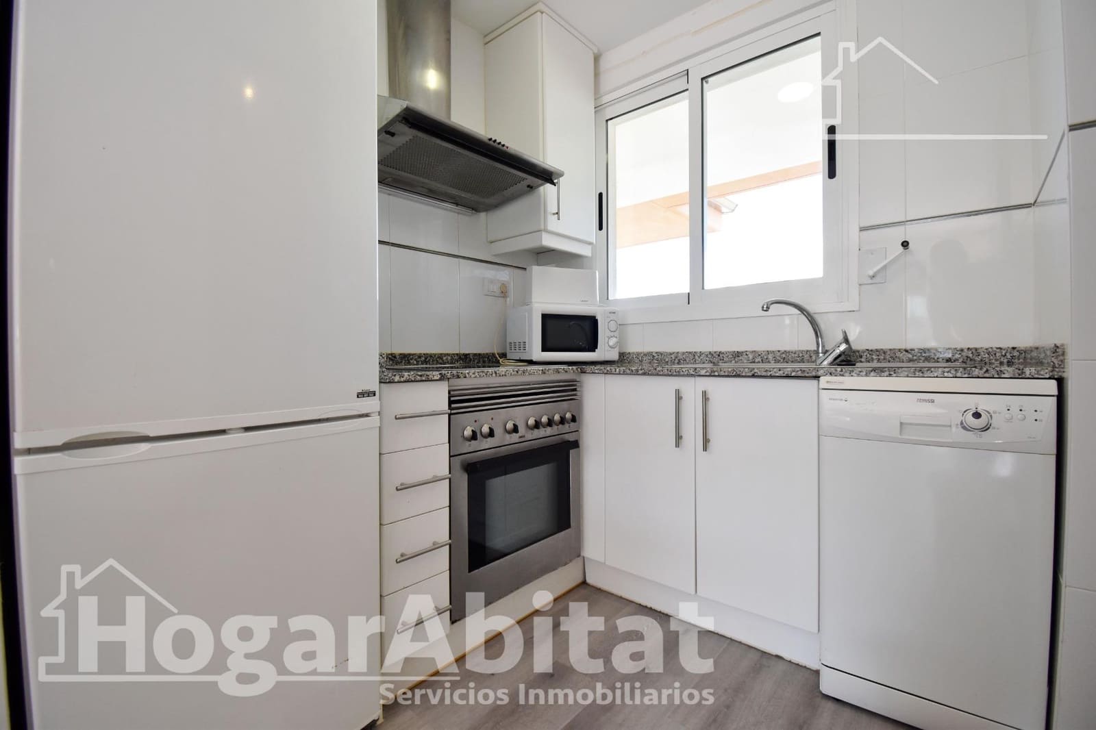 2 soveværelse Lejlighed til salg i Denia med swimmingpool garage - € 369.000 (Ref: 9896374)
