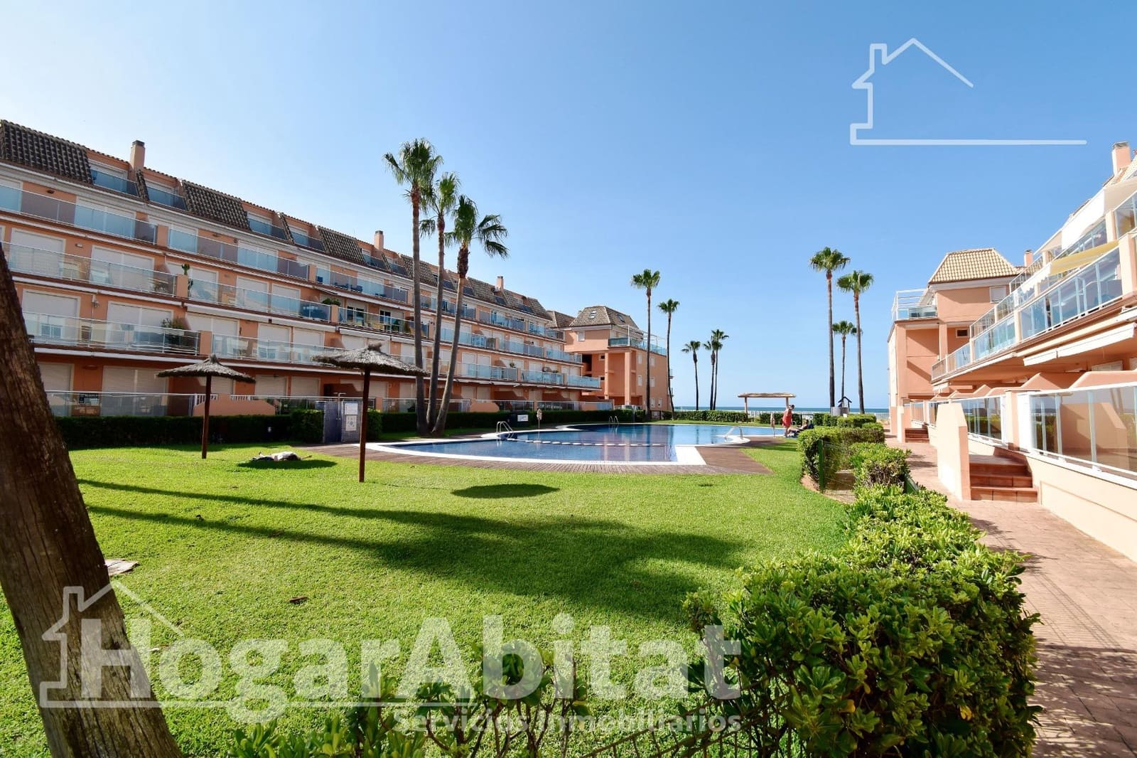 2 soveværelse Lejlighed til salg i Denia med swimmingpool garage - € 369.000 (Ref: 9896374)