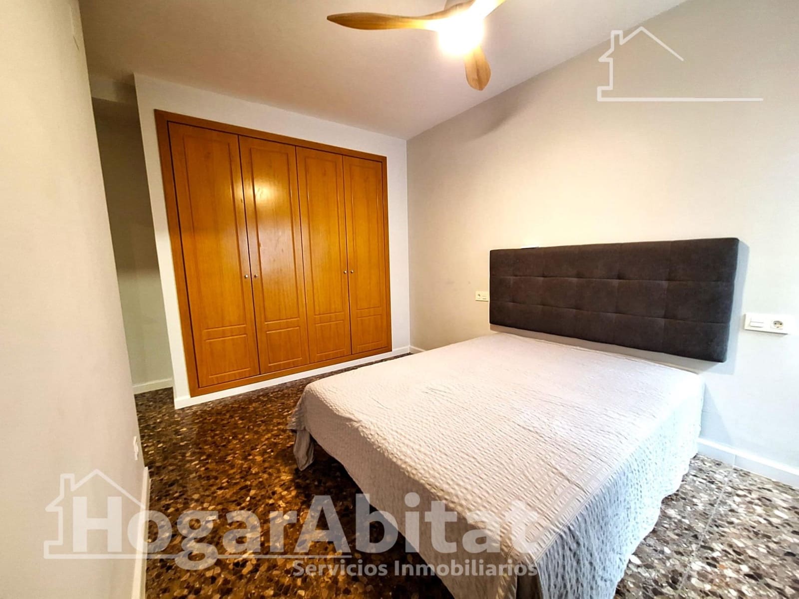 3 bedroom Flat for sale in Cheste - € 183,000 (Ref: 9896377)