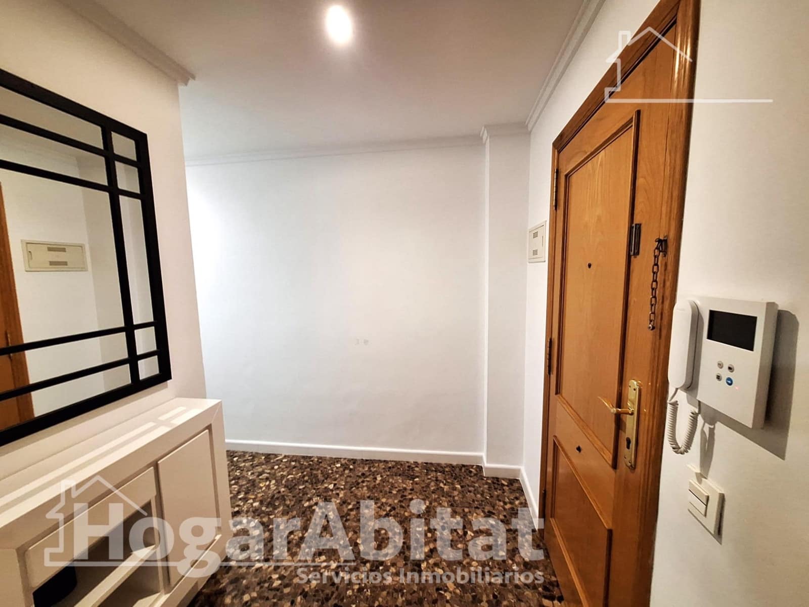 3 bedroom Flat for sale in Cheste - € 183,000 (Ref: 9896377)