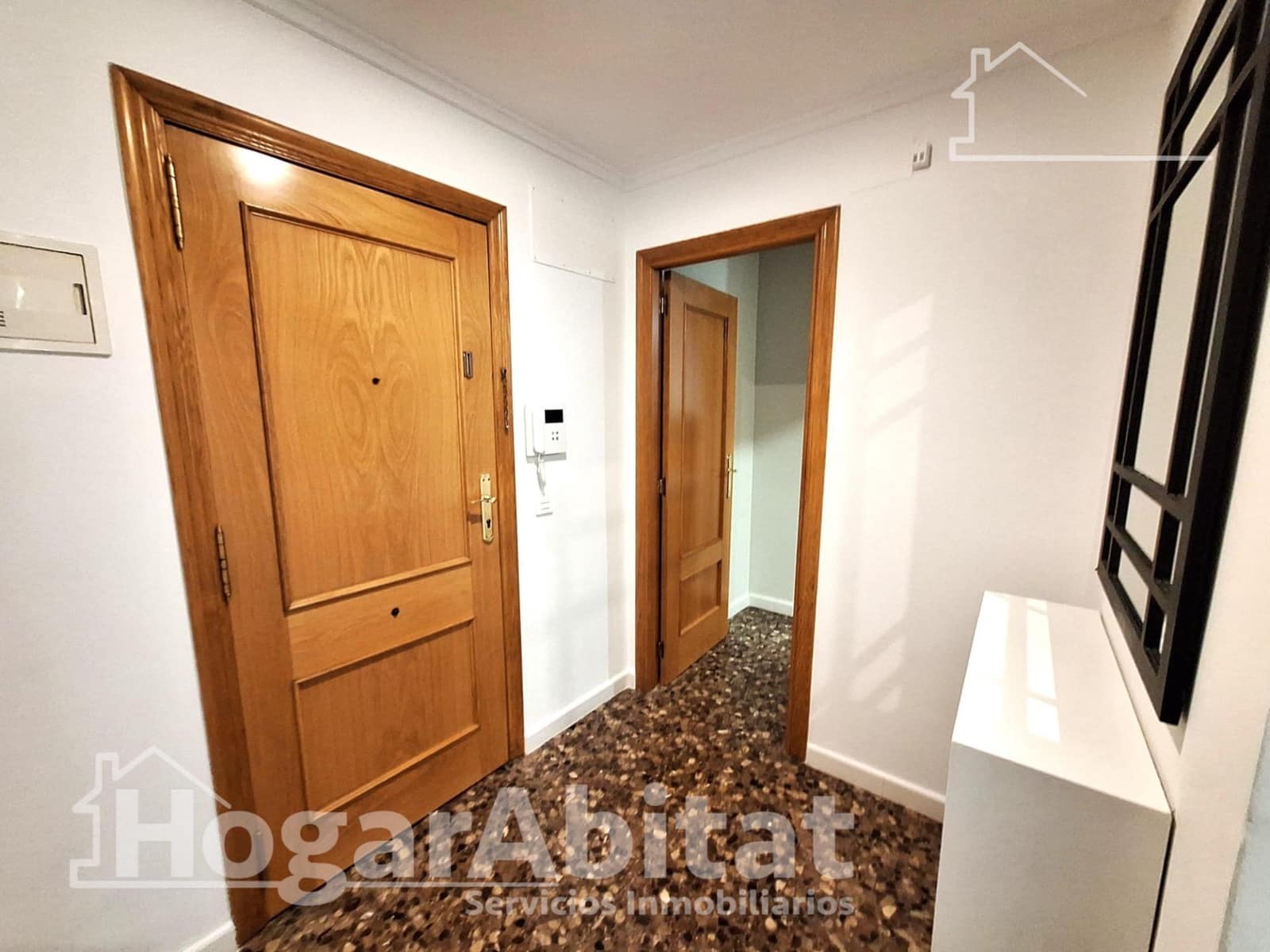 3 bedroom Flat for sale in Cheste - € 183,000 (Ref: 9896377)