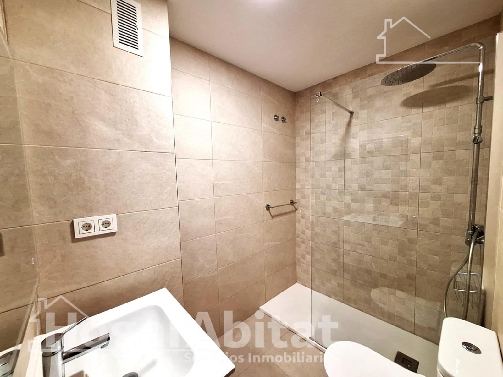 3 bedroom Flat for sale in Cheste - € 183,000 (Ref: 9896377)