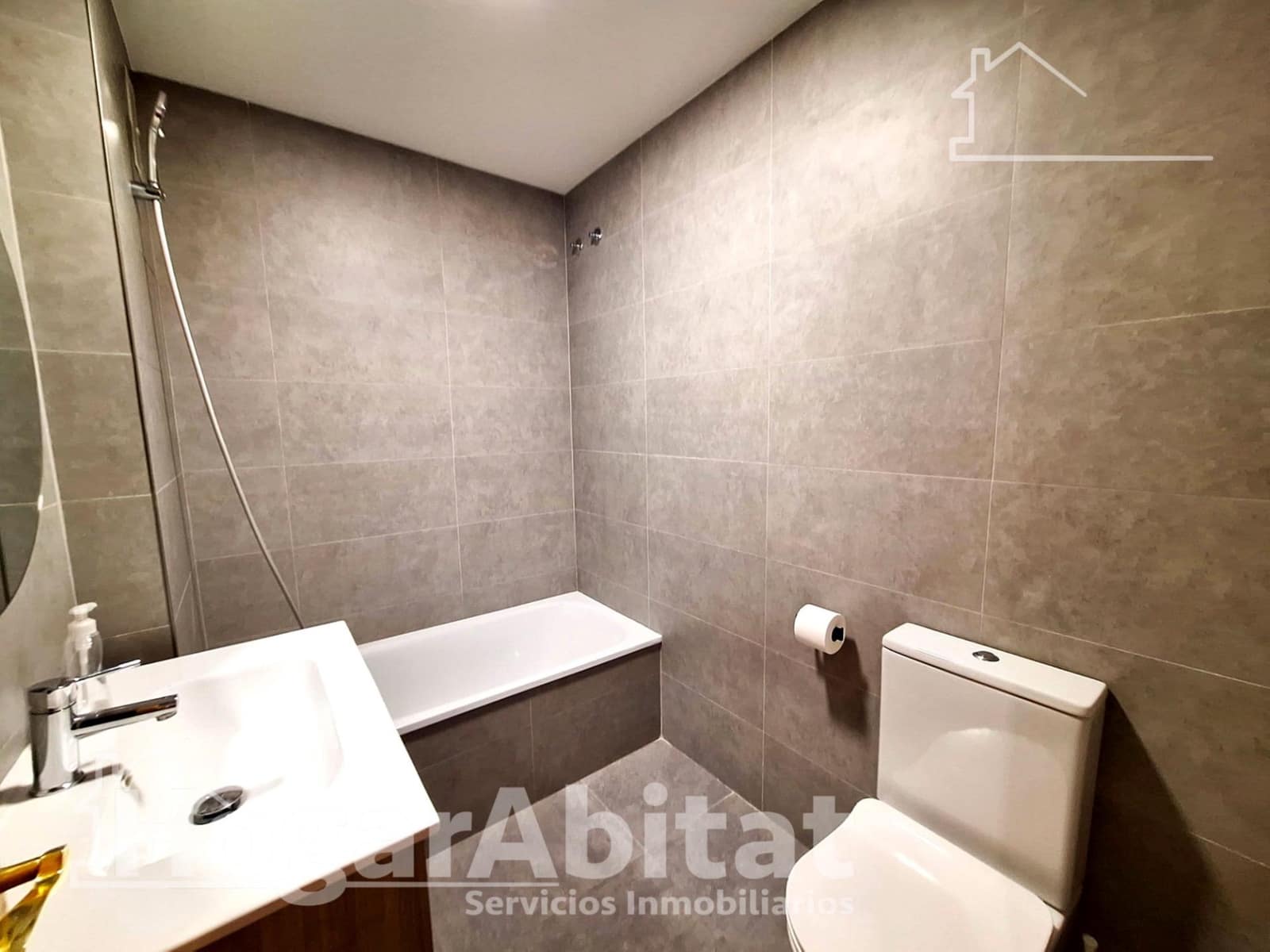 3 bedroom Flat for sale in Cheste - € 183,000 (Ref: 9896377)