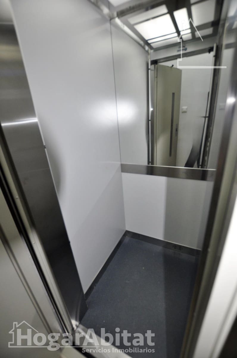 3 makuuhuone Asunto myytävänä paikassa Valencia kaupunki - 249 000 € (Ref: 9896378)