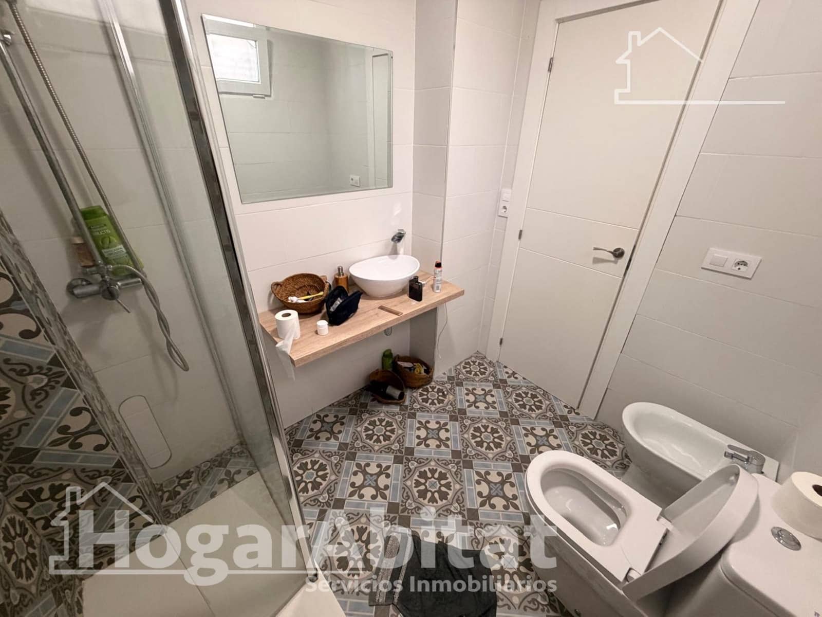 Piso de 3 habitaciones en València ciudad en venta - 330.000 € (Ref: 9896379)