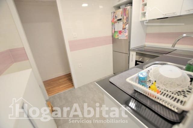3 bedroom Flat for sale in Benimamet, Valencia city - € 230,000 (Ref: 9896380)