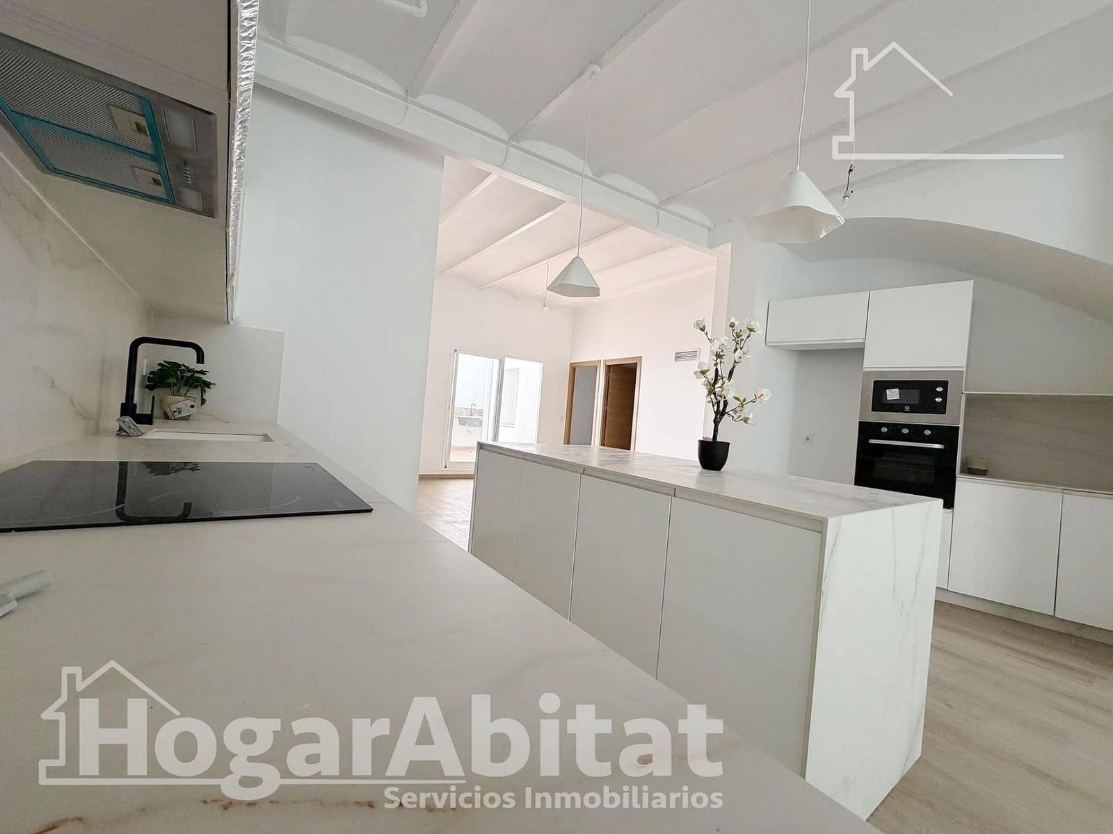 3 bedroom Flat for sale in Sagunto / Sagunt - € 245,000 (Ref: 9896382)