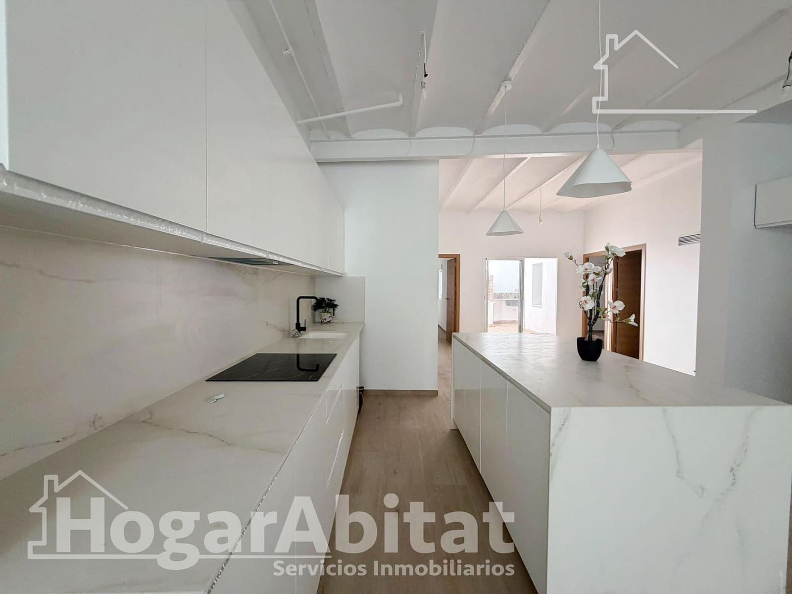 3 bedroom Flat for sale in Sagunto / Sagunt - € 245,000 (Ref: 9896382)