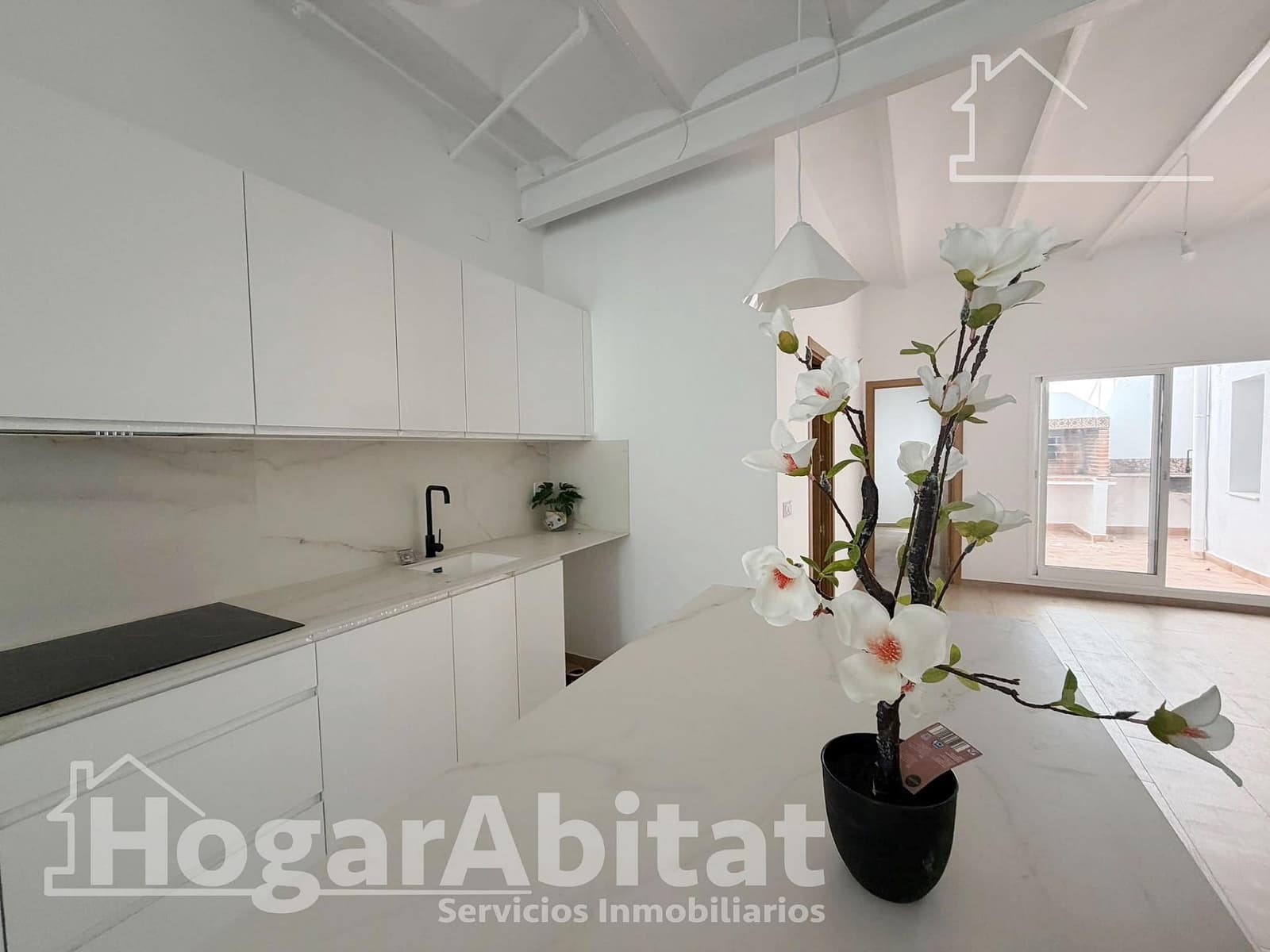 3 bedroom Flat for sale in Sagunto / Sagunt - € 245,000 (Ref: 9896382)