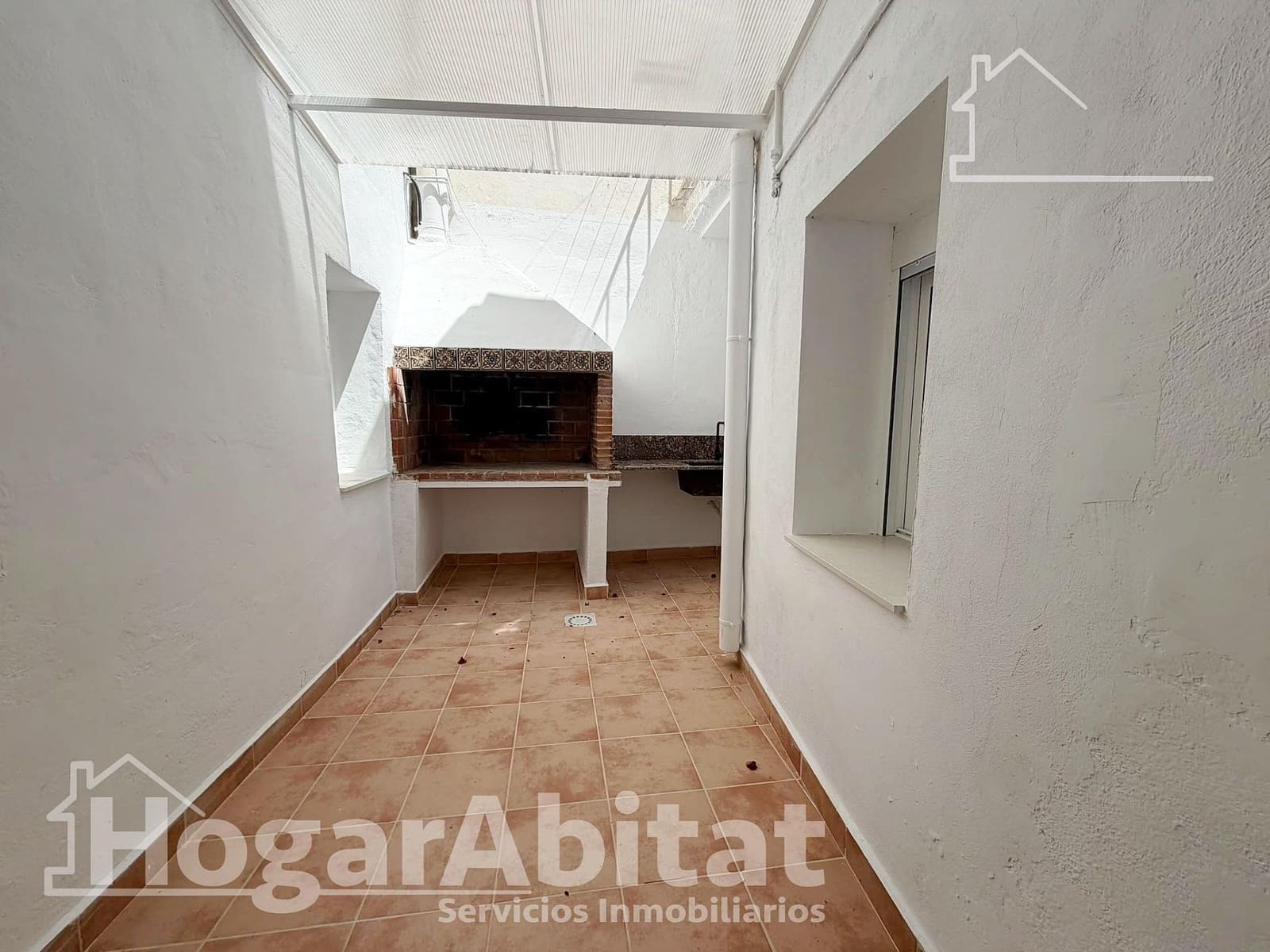 3 bedroom Flat for sale in Sagunto / Sagunt - € 245,000 (Ref: 9896382)