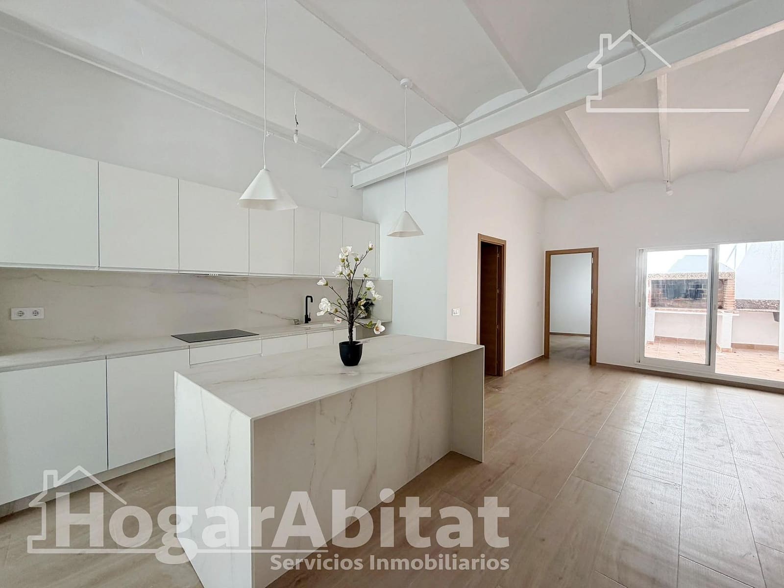 3 bedroom Flat for sale in Sagunto / Sagunt - € 245,000 (Ref: 9896382)