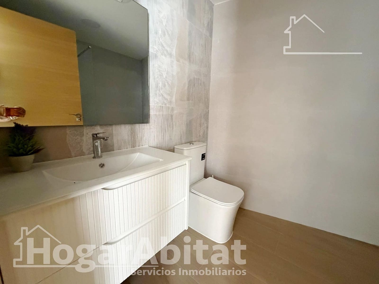 3 bedroom Flat for sale in Sagunto / Sagunt - € 245,000 (Ref: 9896382)