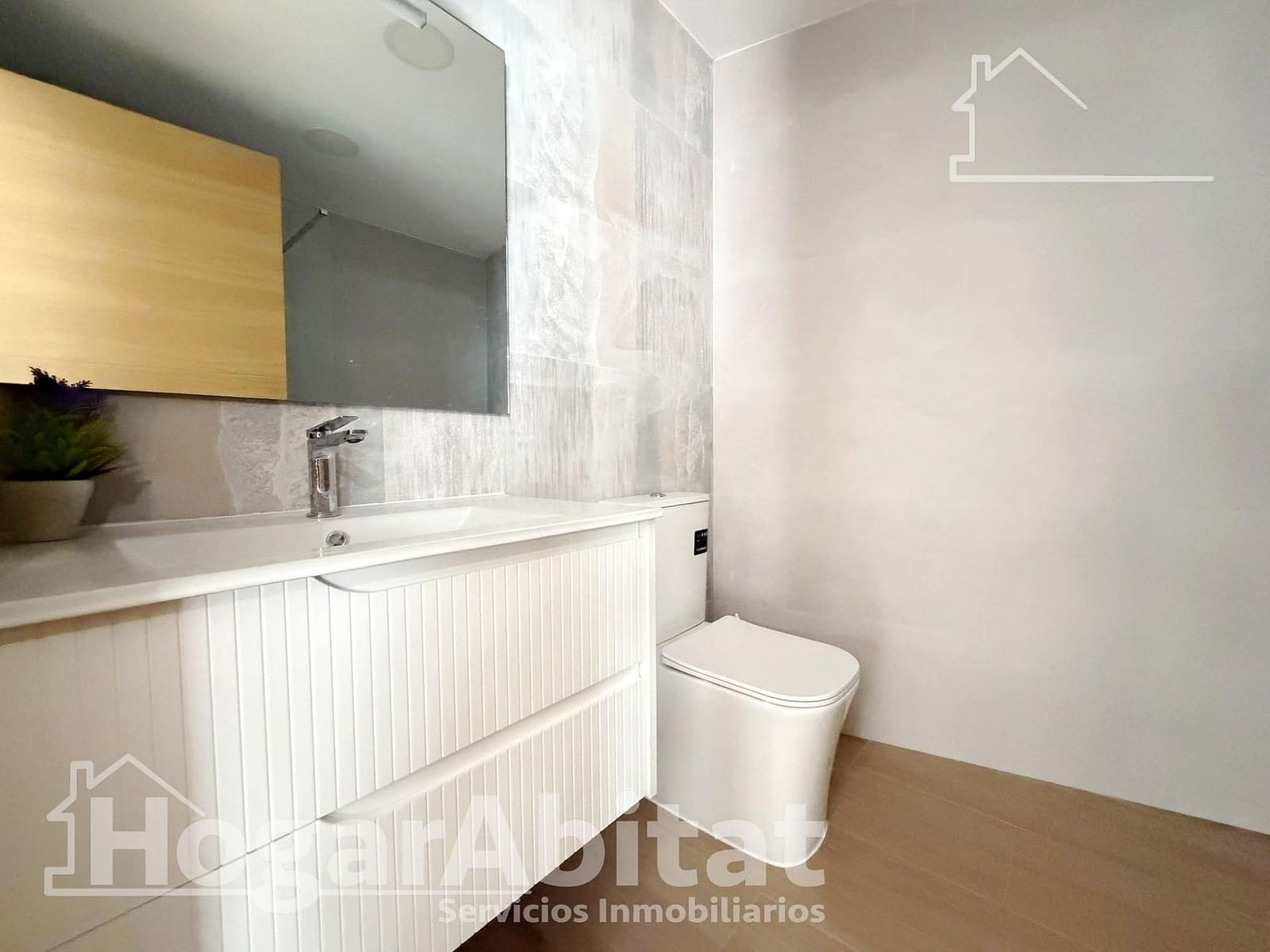 3 bedroom Flat for sale in Sagunto / Sagunt - € 245,000 (Ref: 9896382)
