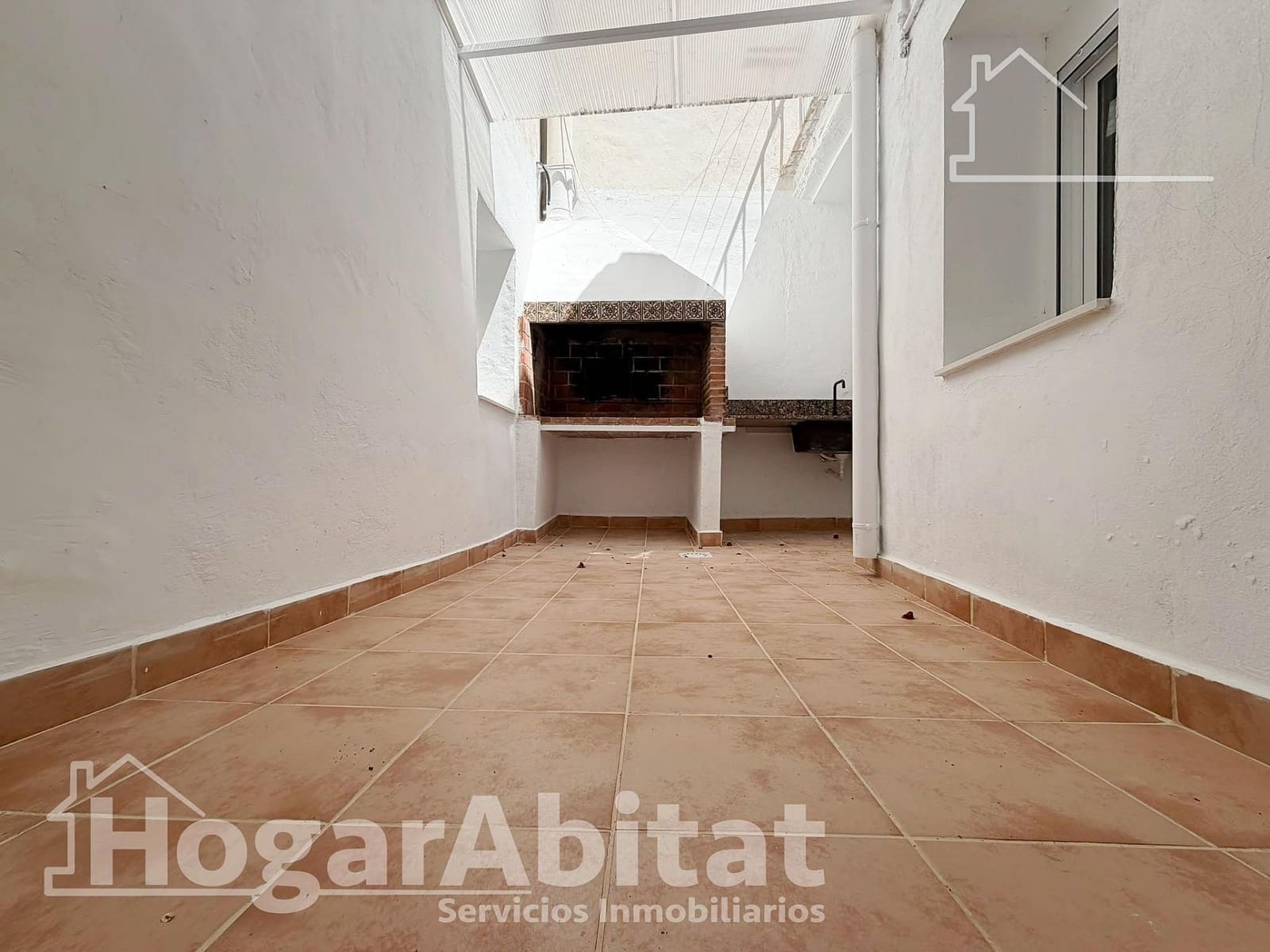 3 bedroom Flat for sale in Sagunto / Sagunt - € 245,000 (Ref: 9896382)