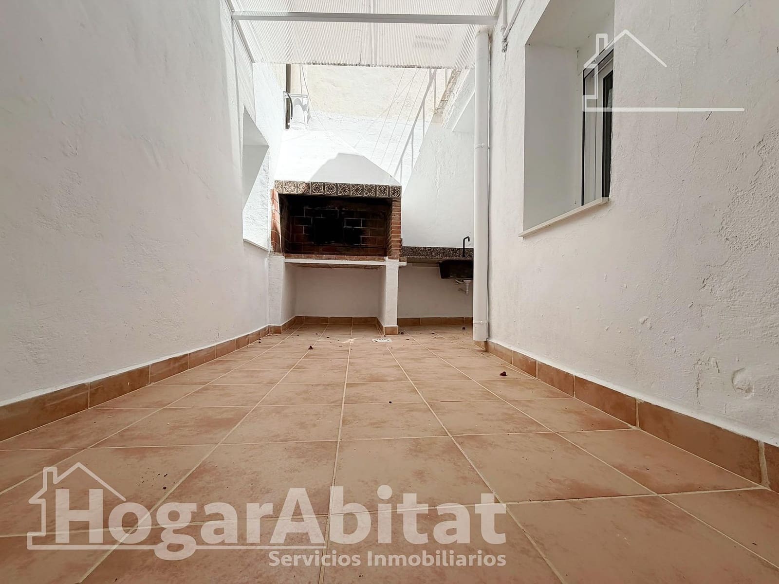 3 bedroom Flat for sale in Sagunto / Sagunt - € 245,000 (Ref: 9896382)