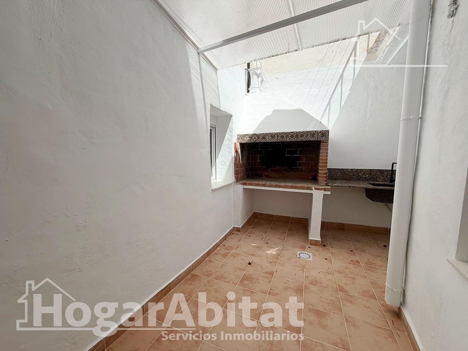 3 bedroom Flat for sale in Sagunto / Sagunt - € 245,000 (Ref: 9896382)
