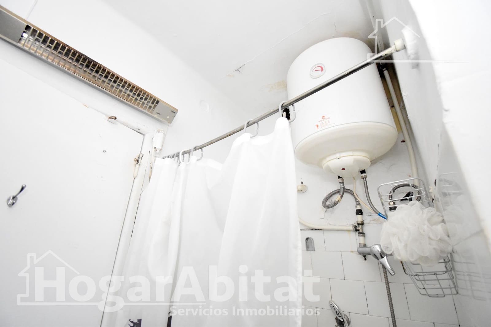 Piso de 3 habitaciones en Castelló de la Plana en venta - 80.000 € (Ref: 9896387)
